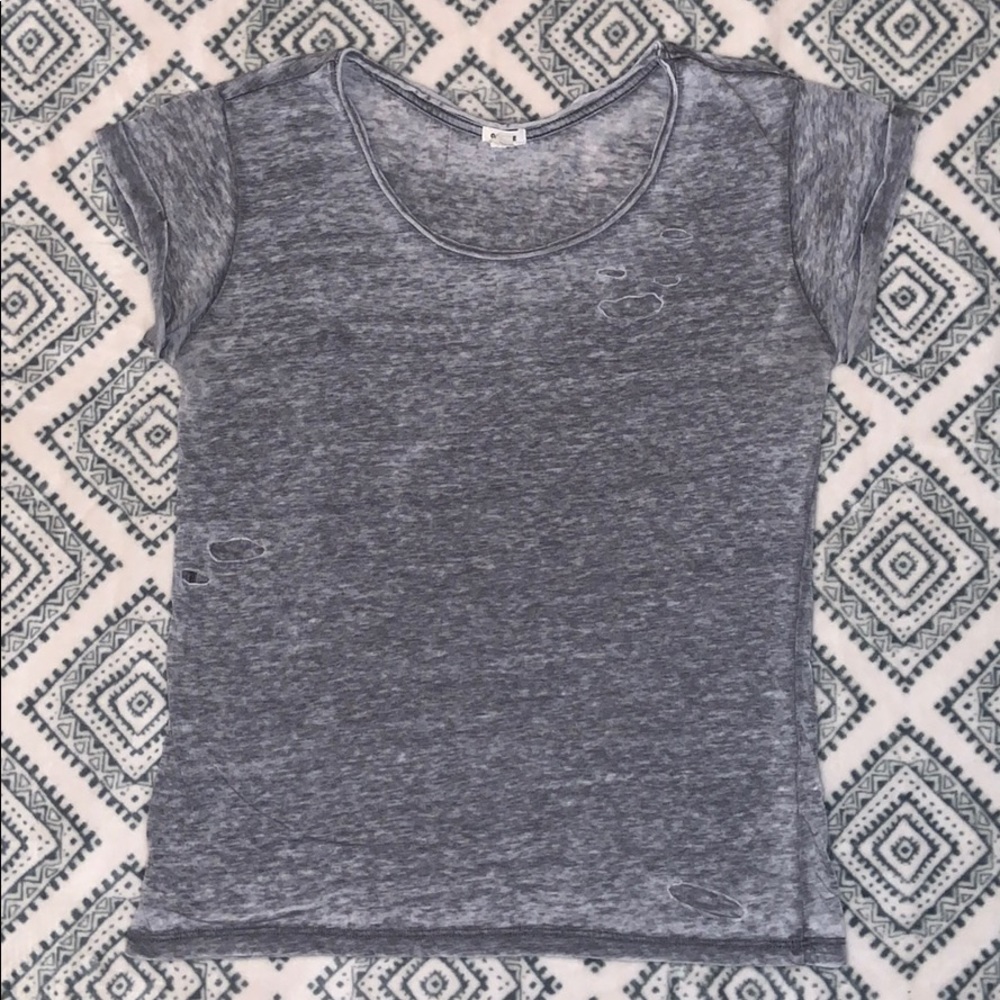 Gray women’s top